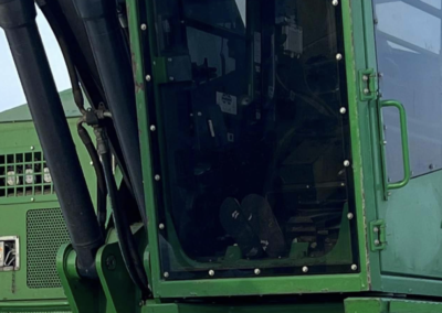 JOHN DEERE